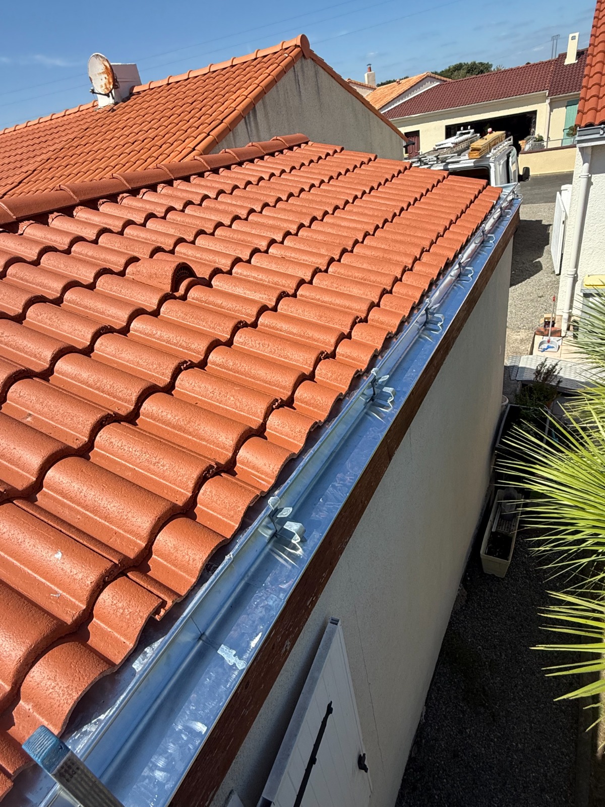Couvreur Saint-Sébastien-sur-Loire - Gouttière zinc - Toiture en tuiles